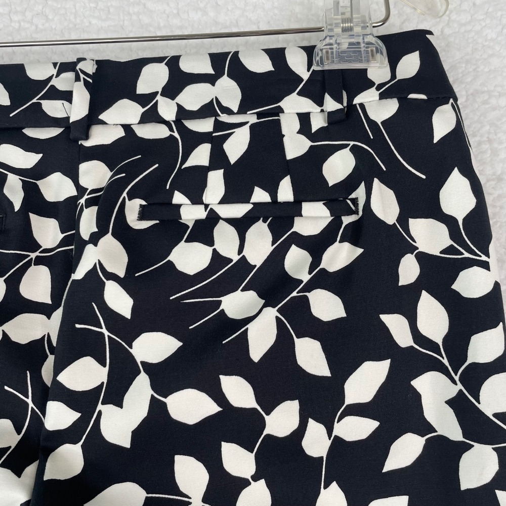 Talbots Hampshire Ankle Pant Womens 8P Black White Leaf Print Slim Stretch Crop - Picture 6 of 12